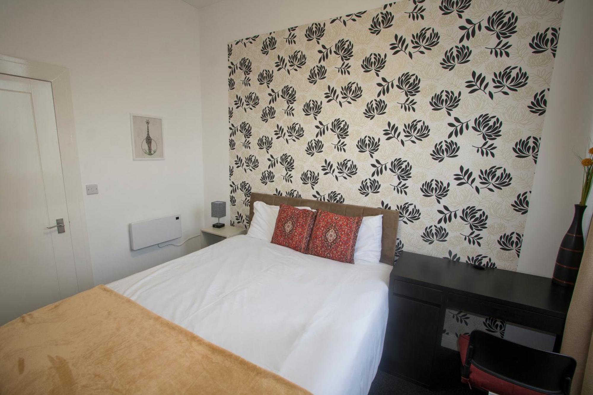 Ideal For Groups - Modern 2 Bedroom Apartment - Free Parking, Transit Links, Close To Stadiums Mánchester Exterior foto