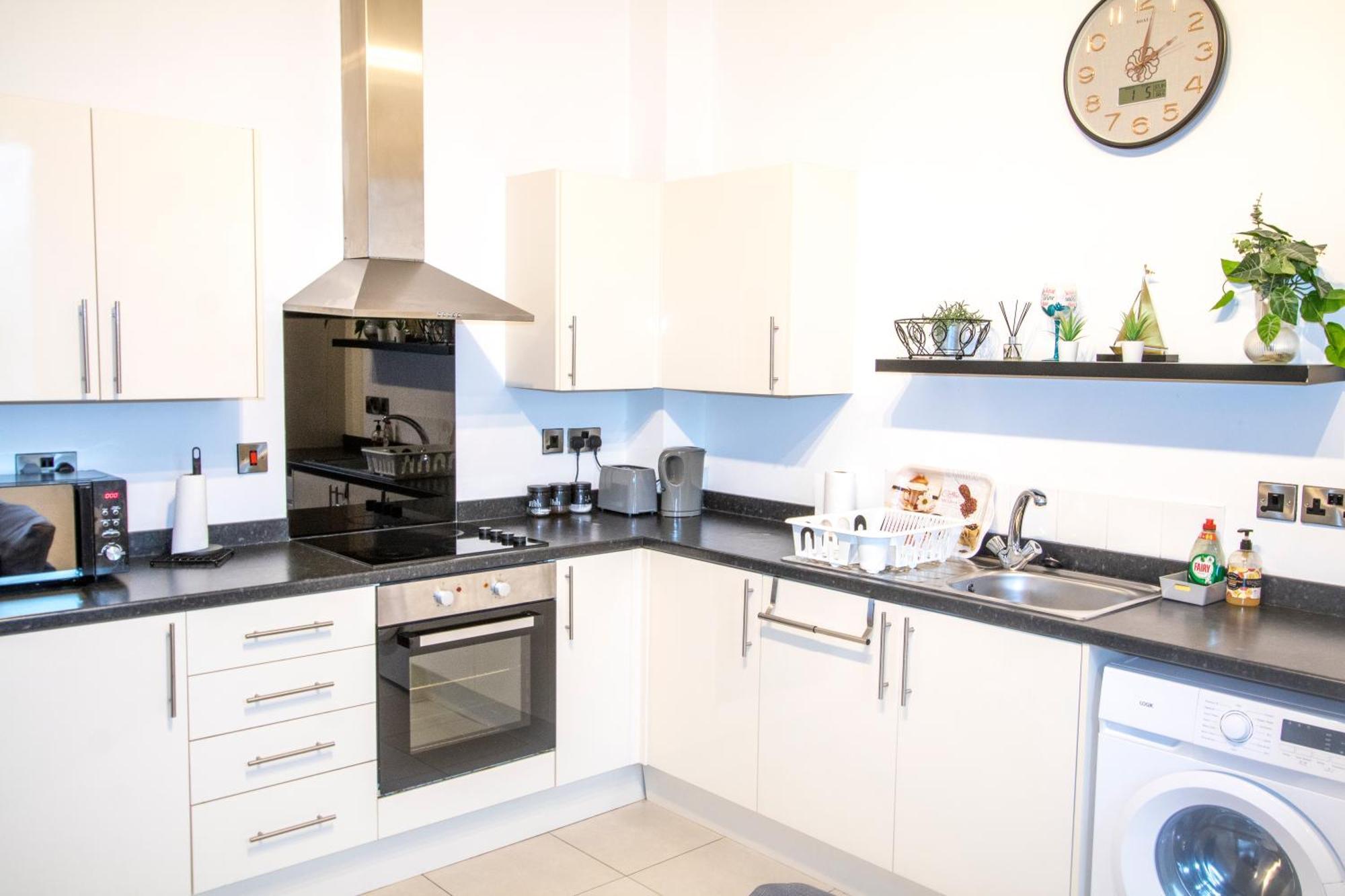 Ideal For Groups - Modern 2 Bedroom Apartment - Free Parking, Transit Links, Close To Stadiums Mánchester Exterior foto